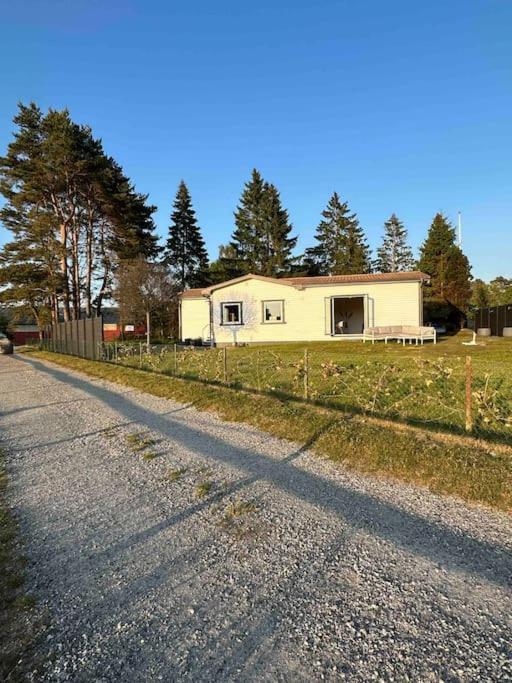 Lilla Ridhuset Villa Loddekopinge Luaran gambar